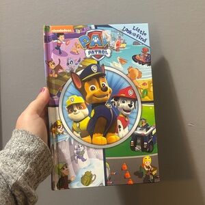Paw patrol look & find book